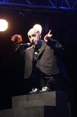 revue et coriges 018 * 2336 x 3504 * (3.9MB)